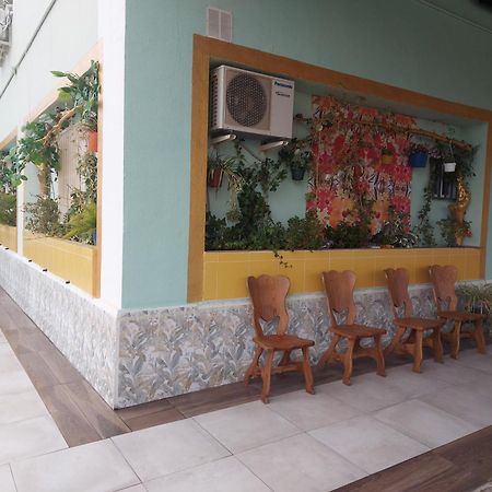 Hostal Fuente Del Pino Jumilla Ngoại thất bức ảnh