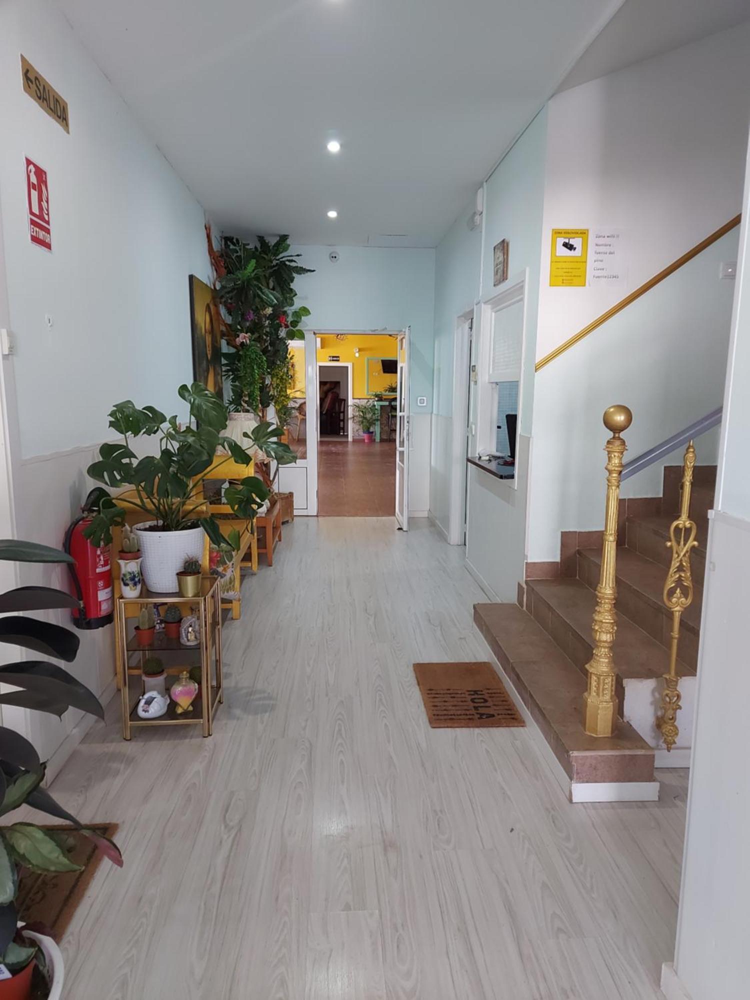 Hostal Fuente Del Pino Jumilla Ngoại thất bức ảnh