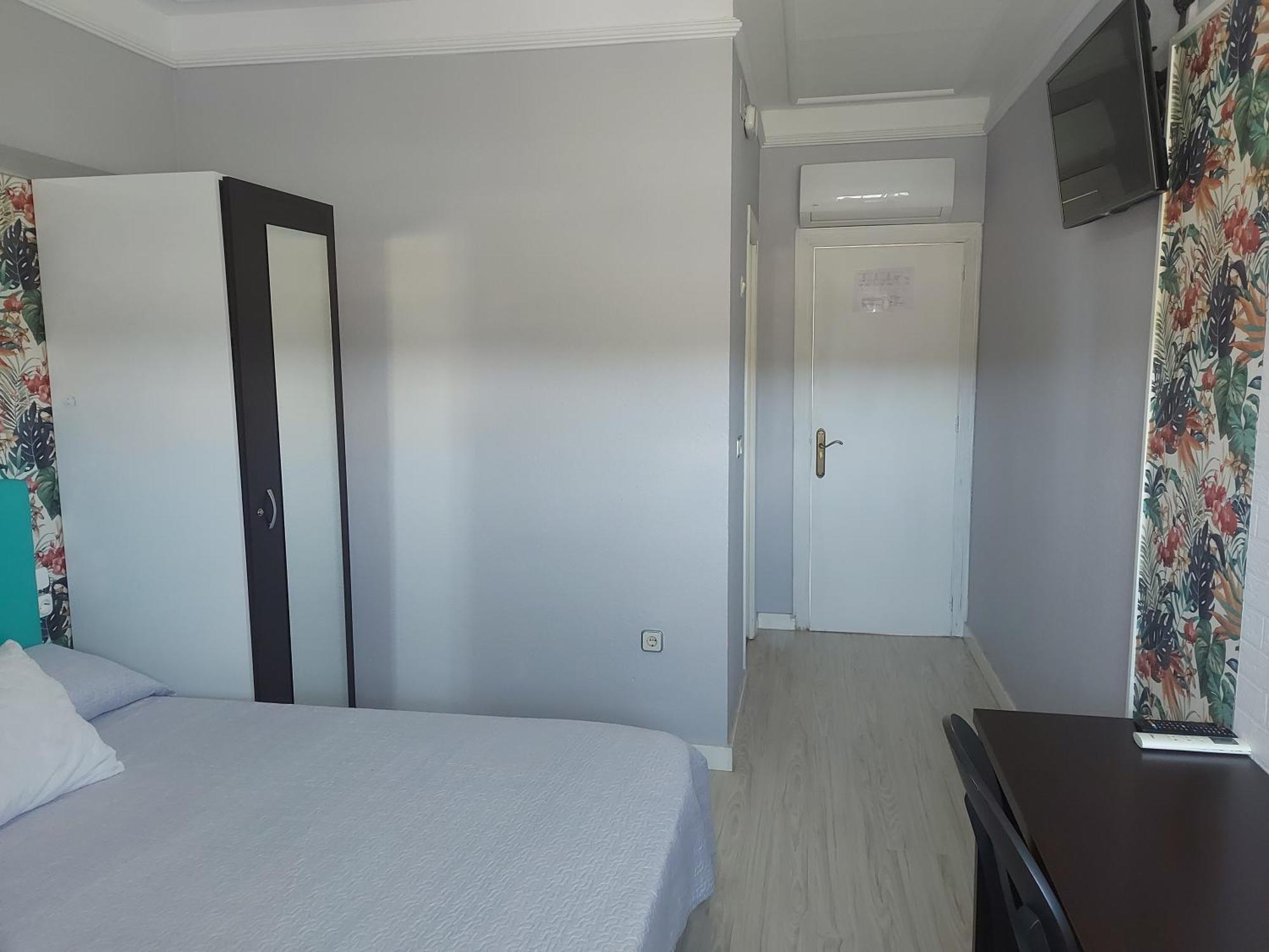 Hostal Fuente Del Pino Jumilla Ngoại thất bức ảnh